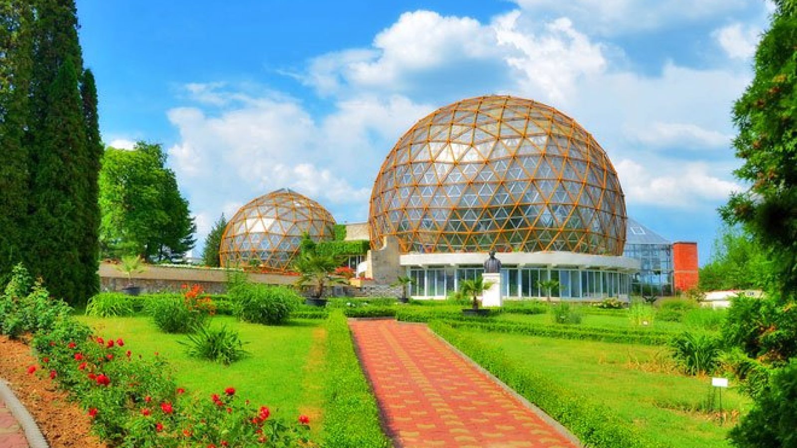 Gradina-Botanica-din-orasul-Jibou